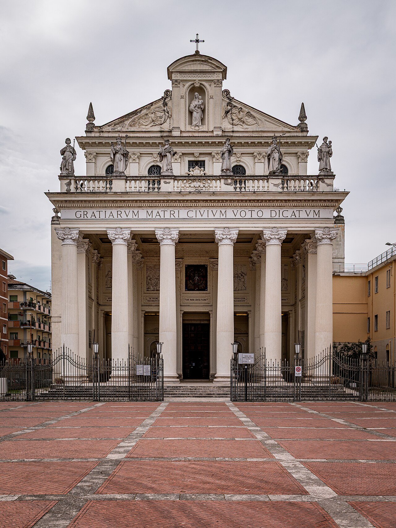 Basilique Notre-Dame-des-Grâces, Bénévent