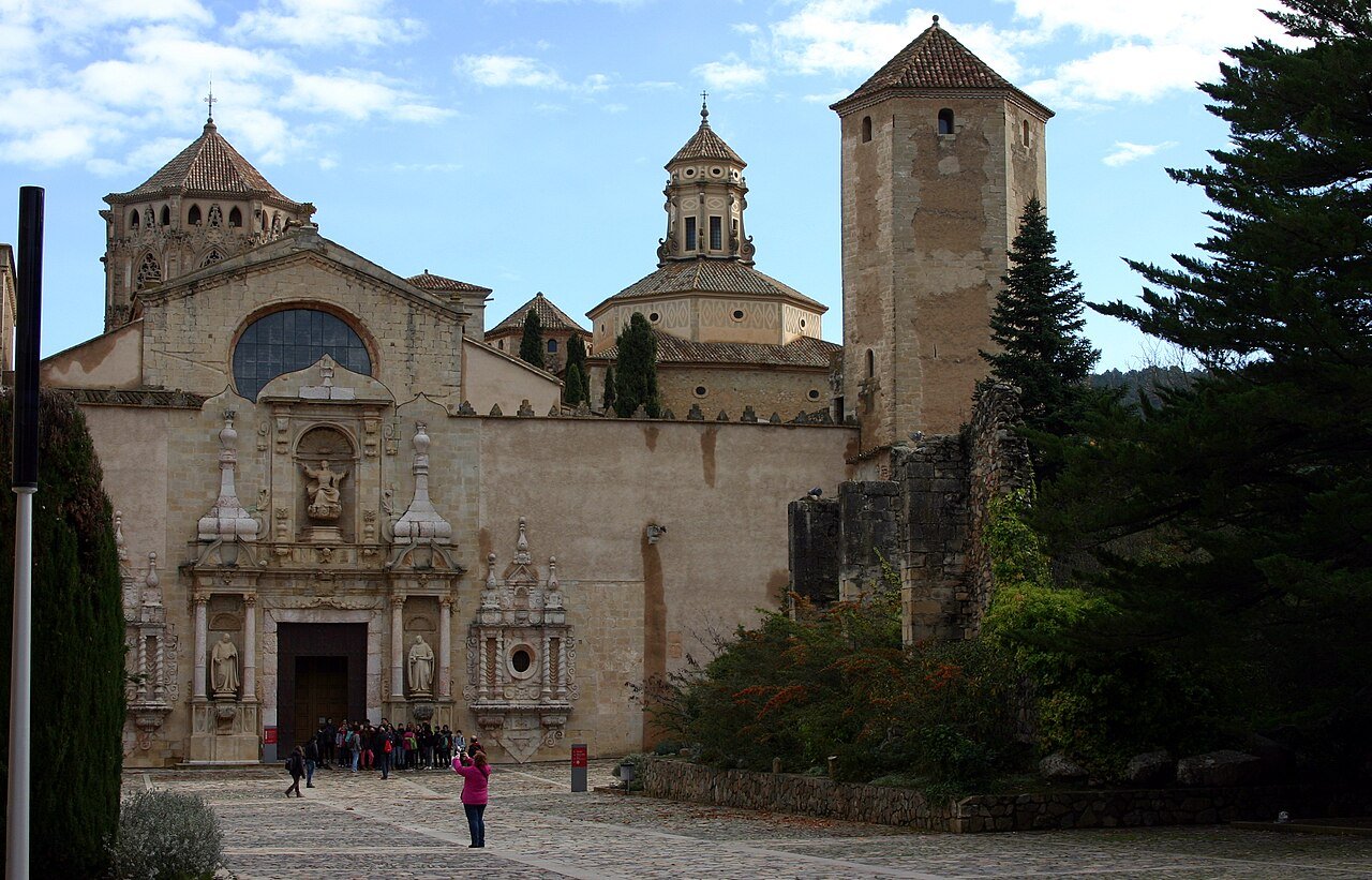Basilica di Santa María de Poblet, Vimbodí y Poblet