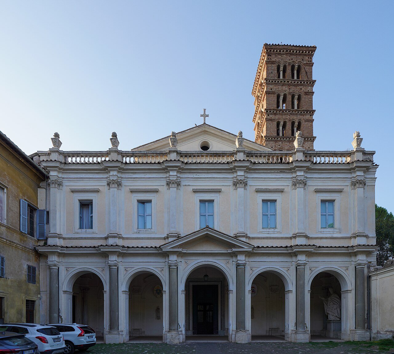 Basílica de Santos Bonifacio y Alejo, Roma