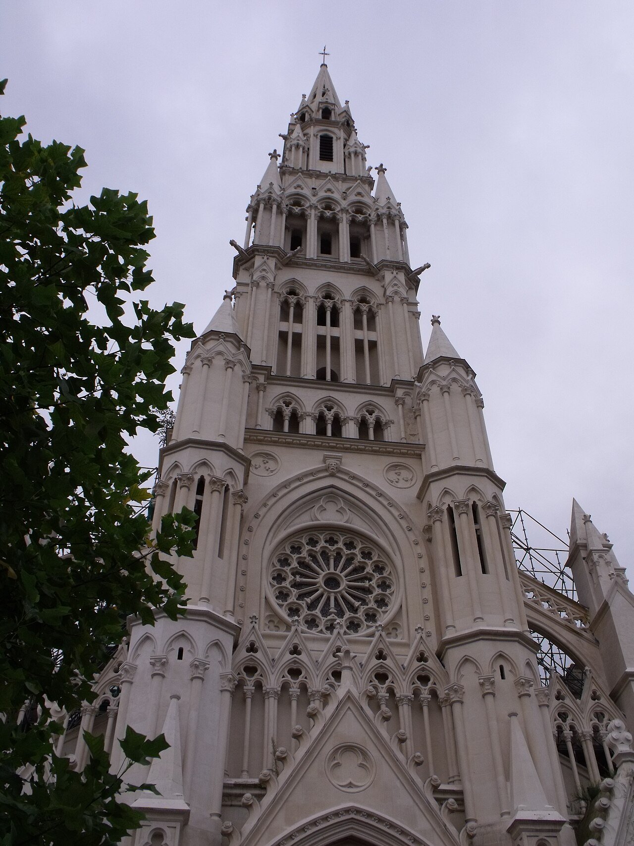 Basilica di Notre-Dame-du-Saint-Cordon, Valenciennes