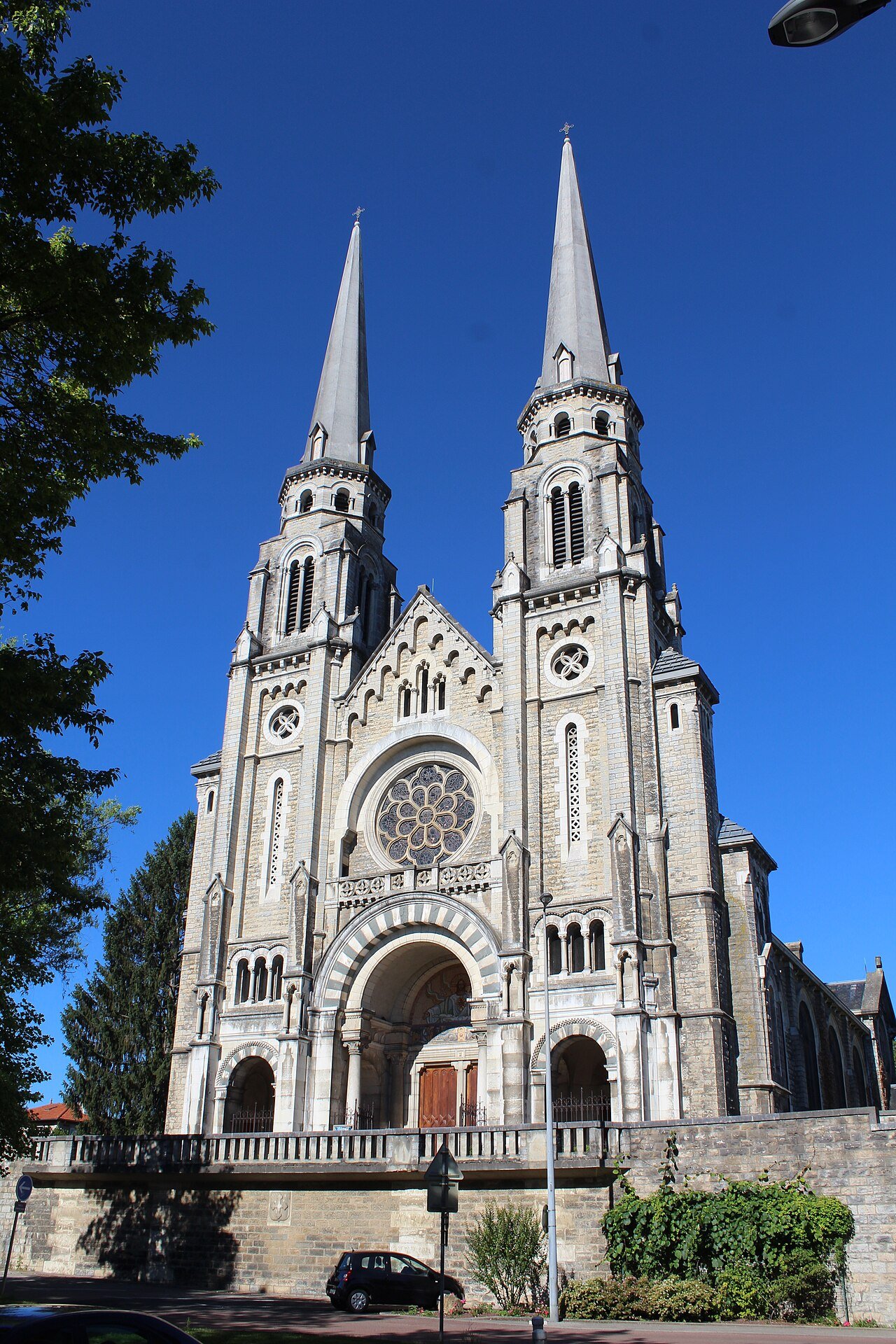 Basílica del Sagrado Corazón de Jesús, Bourg-en-Bresse