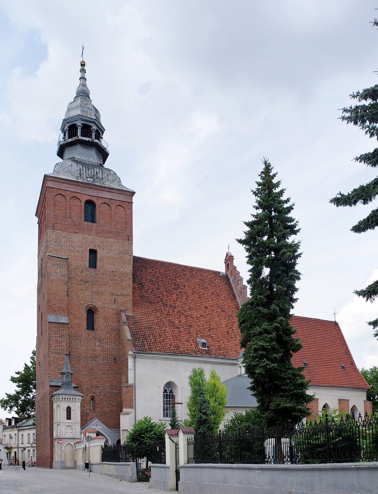 Basílica de Santiago Apóstol, Piotrków Trybunalski