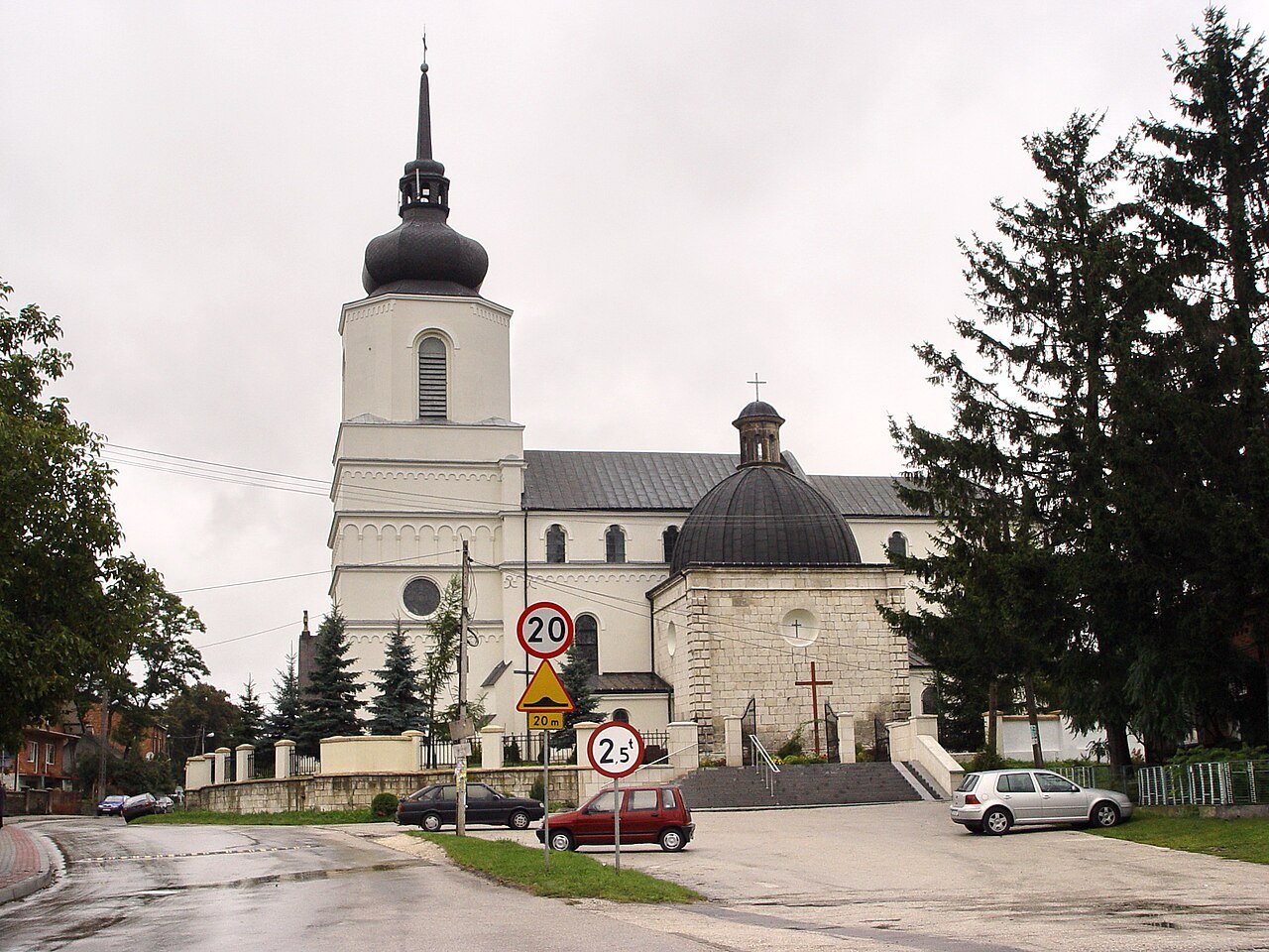 Basilica di San Martino, Pacanów