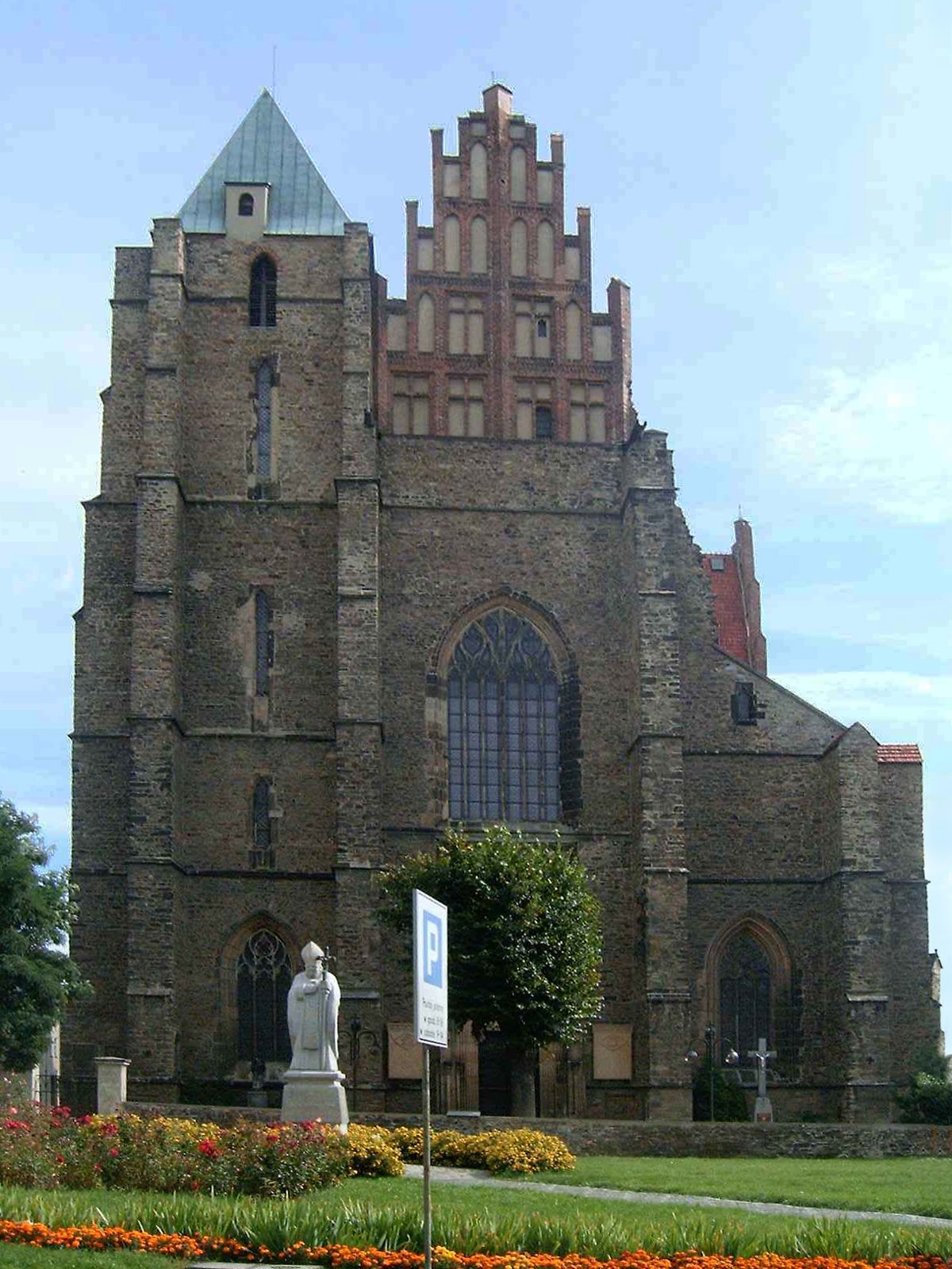 Basílica de los Santos Pedro y Pablo, Strzegom