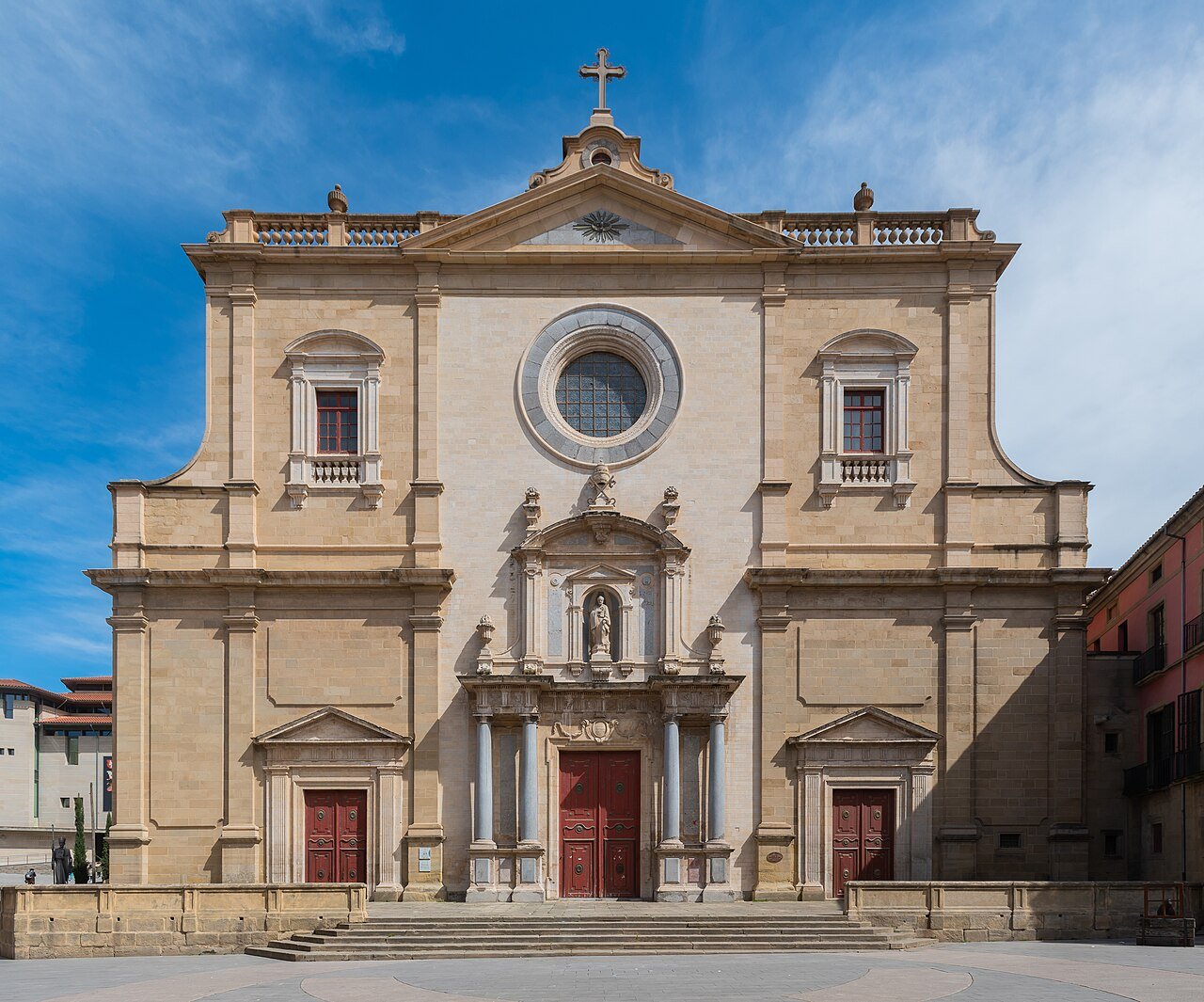 Cathédrale Saint-Pierre, Vic