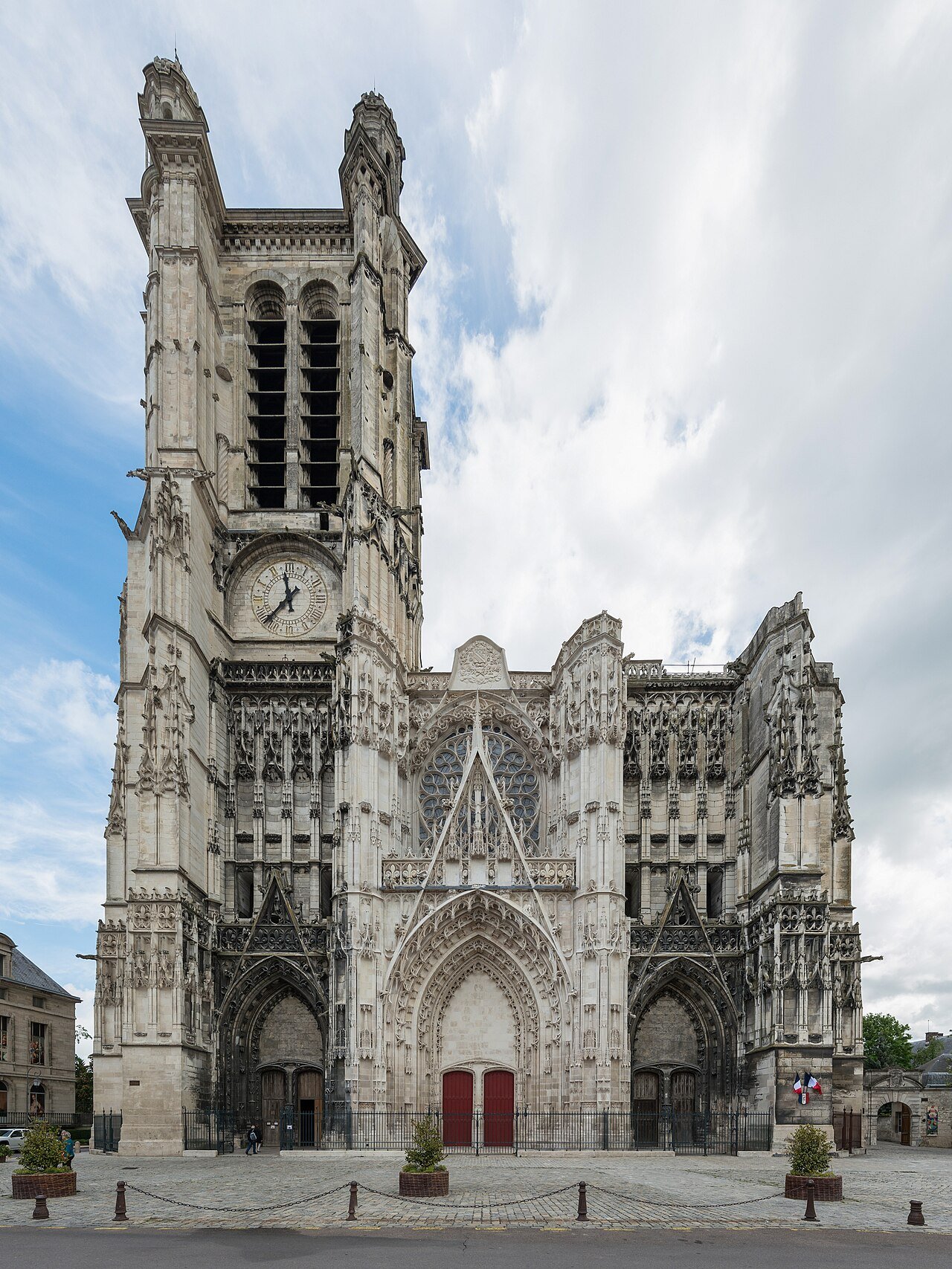 Catedral de San Pedro y San Pablo, Troyes