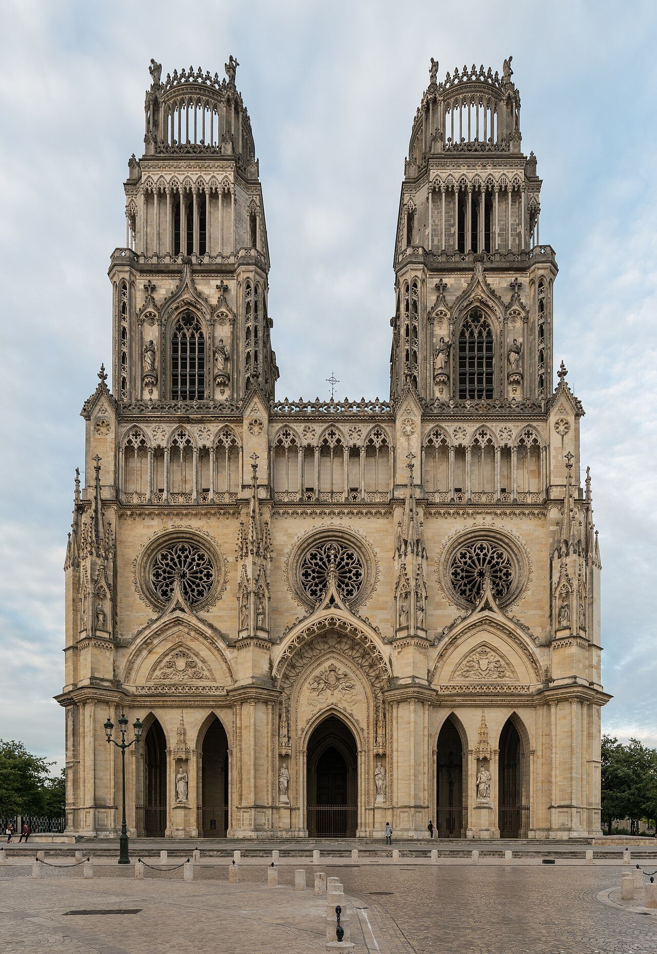 Cathedral of the Holy Cross, Orléans