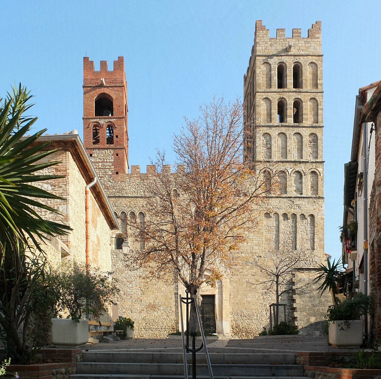 Cattedrale di Sant'Eulalia e Santa Giulia, Elne