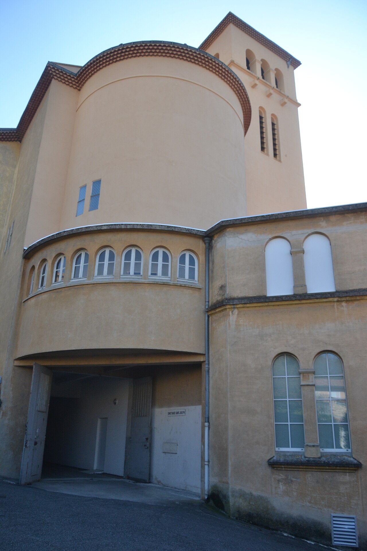 Chapelle du sanctuaire de la congrégation Saint-Joseph d'Allex