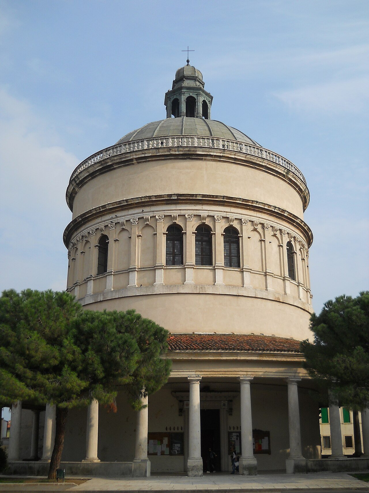 Iglesia de Nuestra Señora de Campagna, Verona