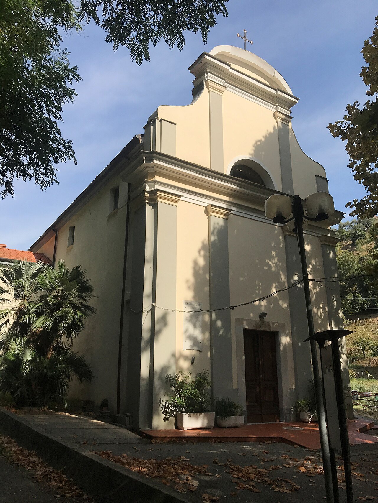 Kościół Santa Maria del Molinello, Vezzano Ligure