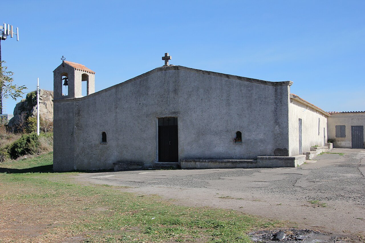 Kościół śś. Kosmy i Damiana, Giave