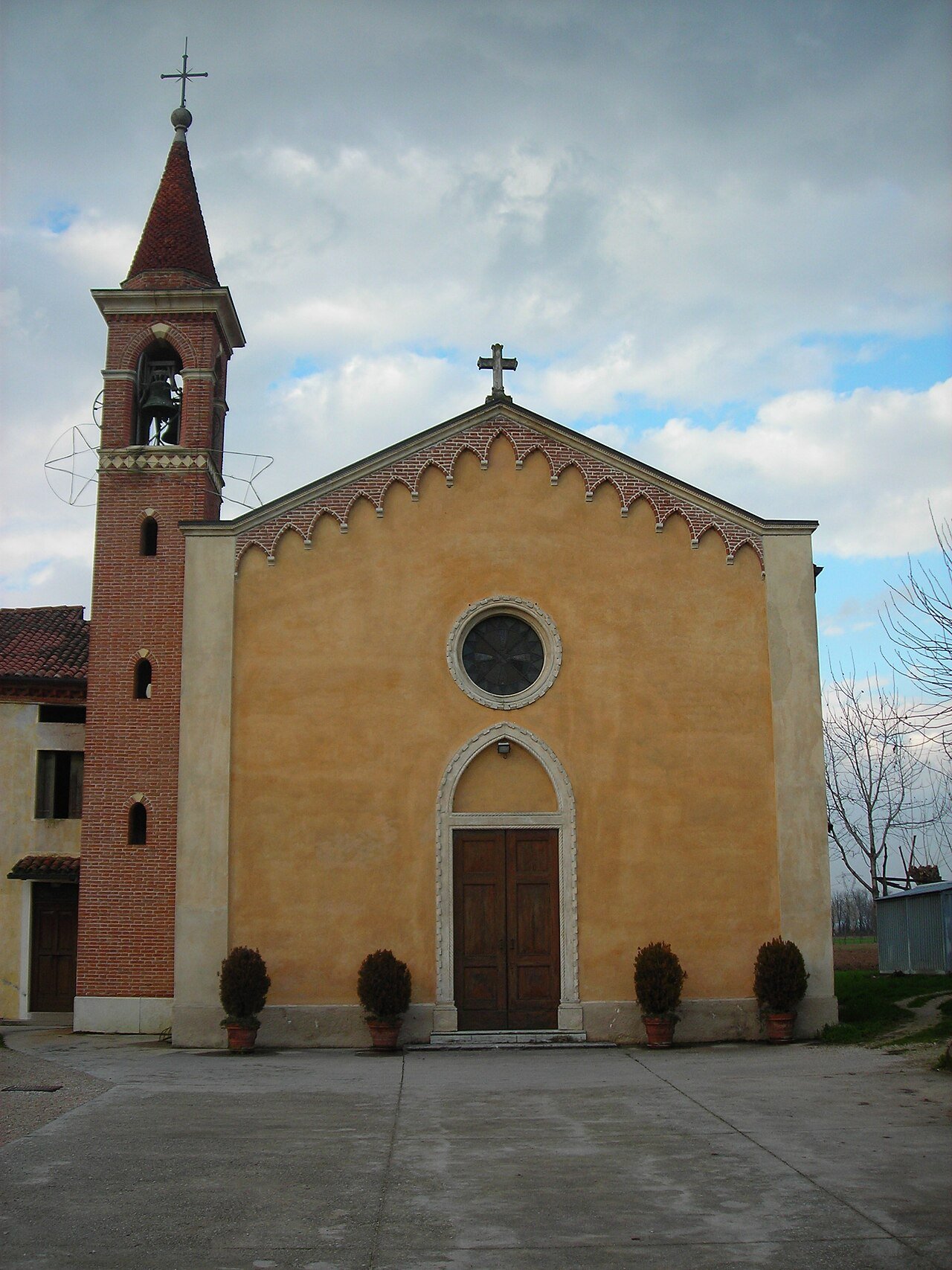Kościół Santa Maria in Favrega, Costabissara