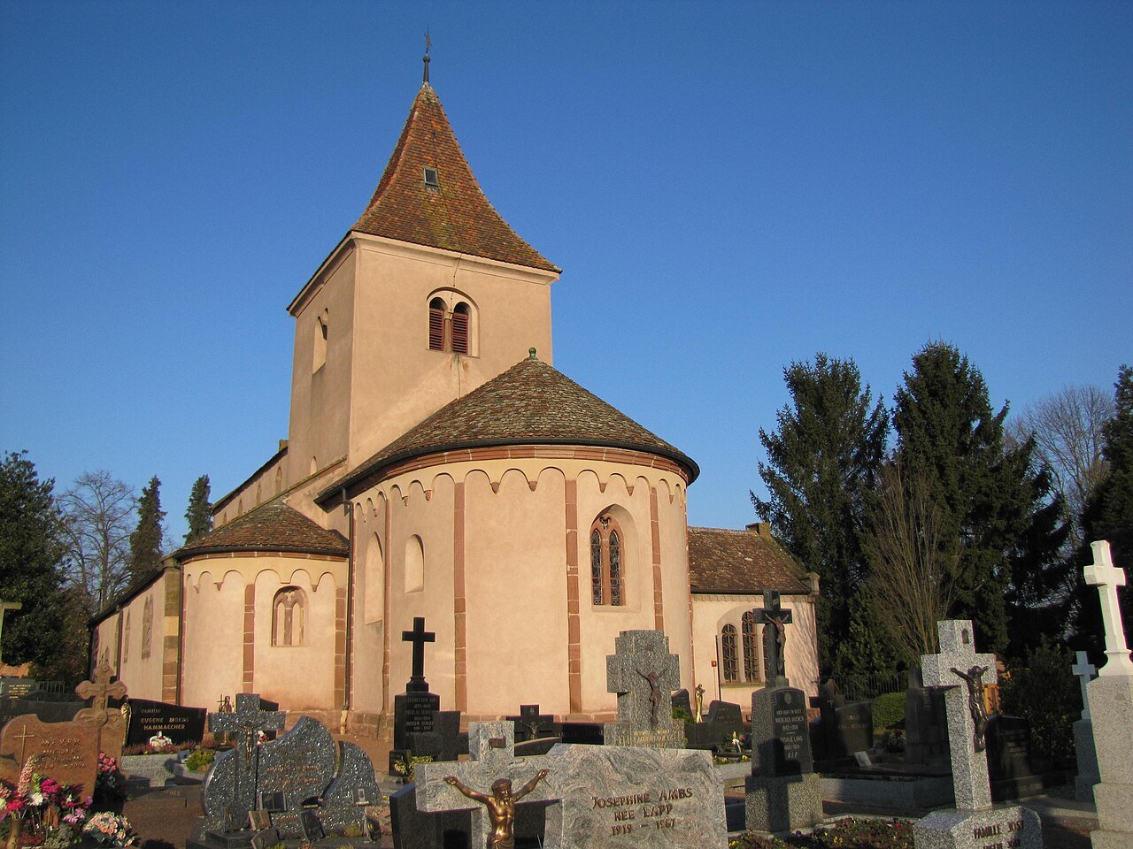 Kościół śś. Piotra i Pawła (Hohatzenheim), Wingersheim les Quatre Bans