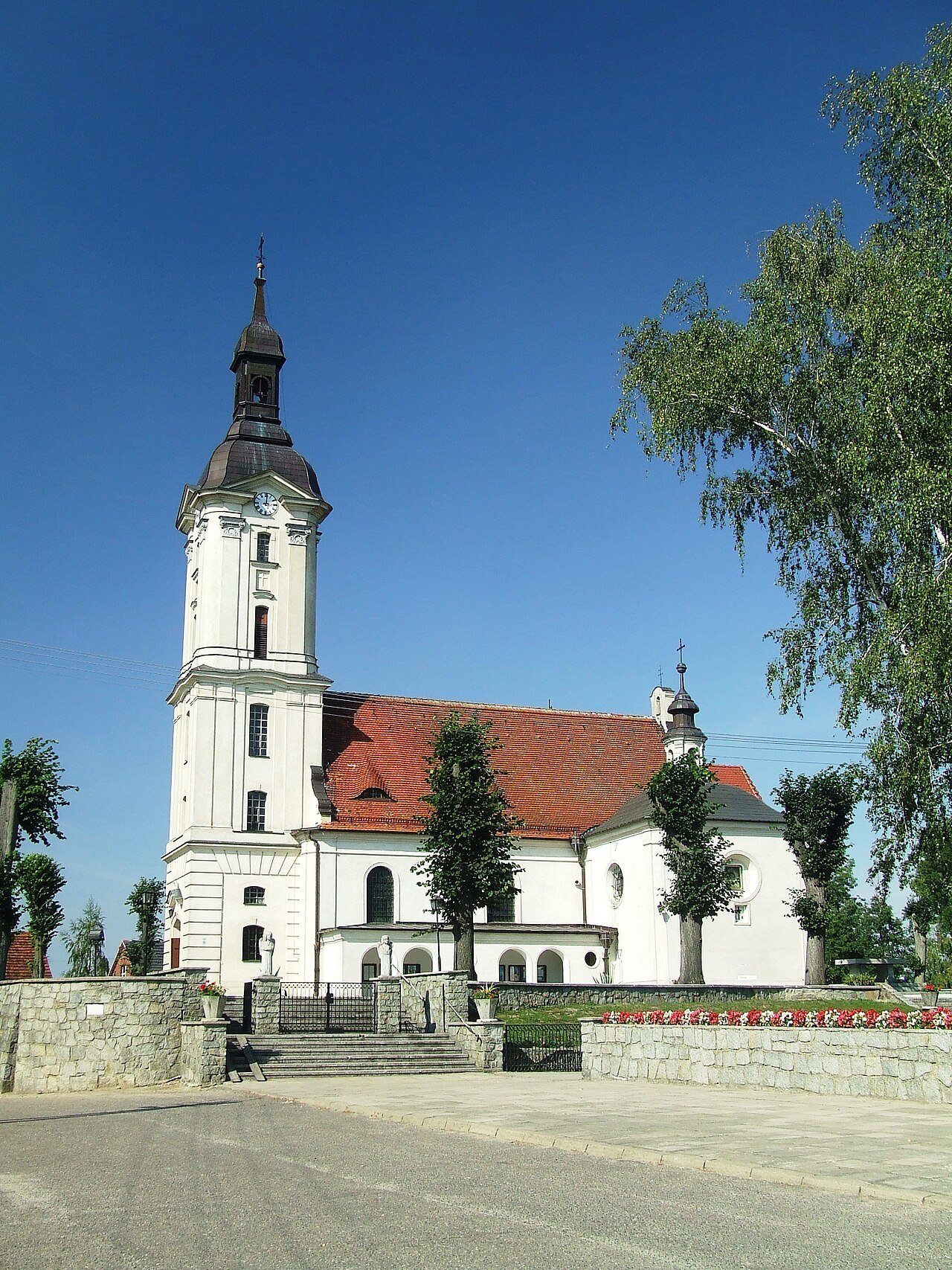 Kościół Matki Bożej Pocieszenia i św. Michała Archanioła w Górce Duchownej
