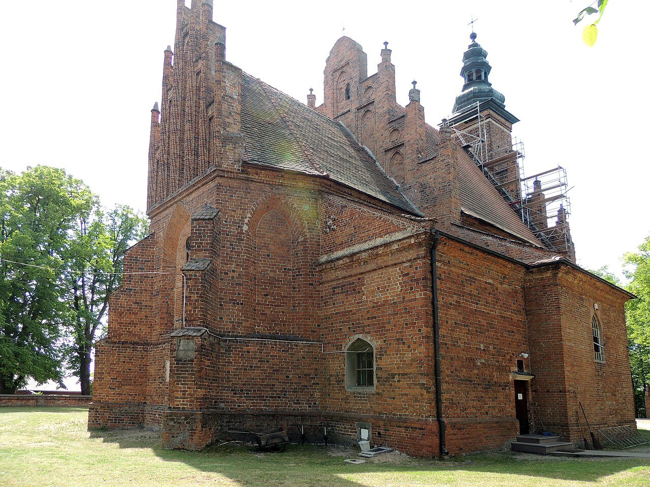 Iglesia de la Natividad de la Virgen María, Będków