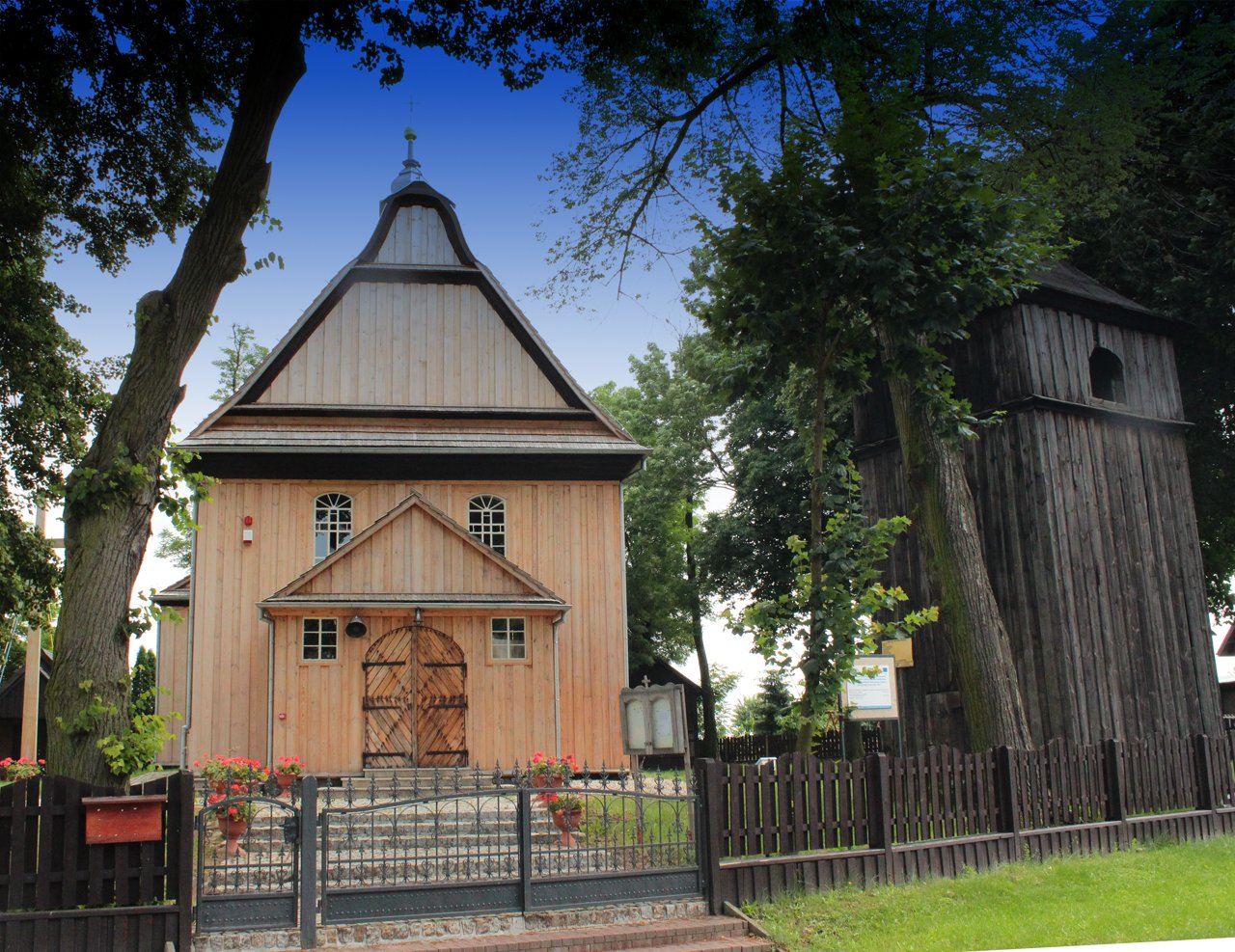 Église de la Vierge Marie Immaculée, Strzałków