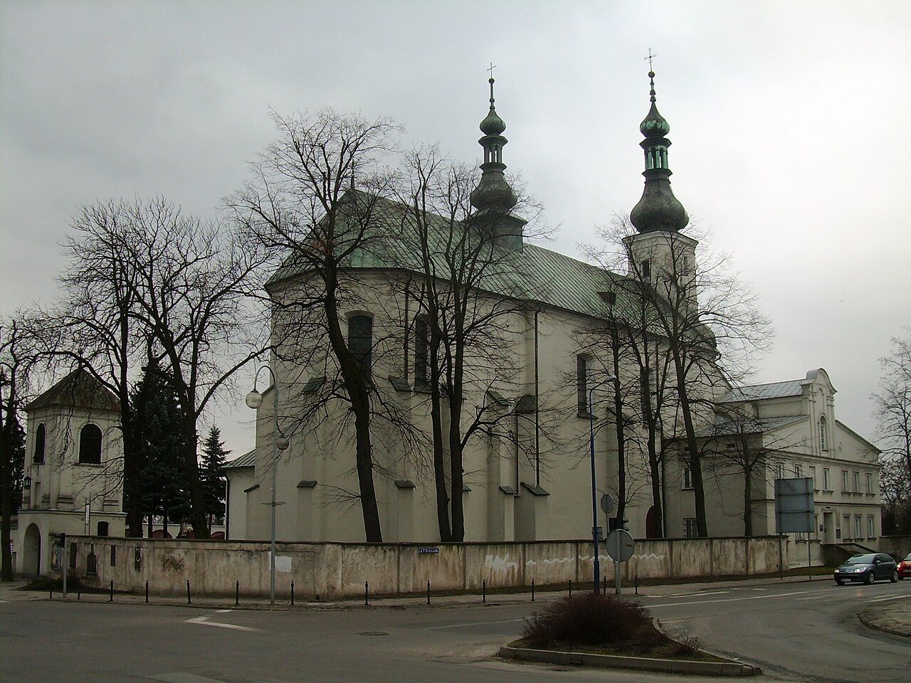 Église de l'Exaltation-de-la-Sainte-Croix, Radomsko