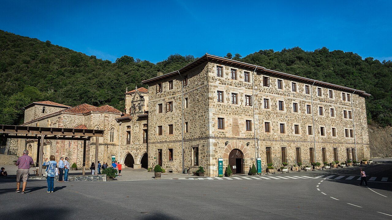 Klasztor św. Turybiusza, Camaleño