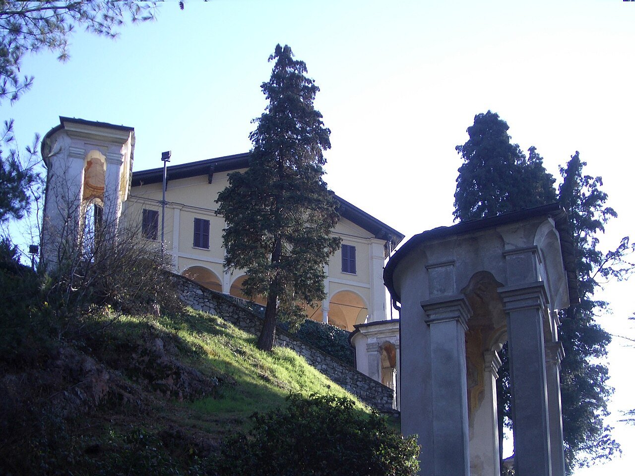 Sacro Monte przy sanktuarium św. Anny w Montrigone, Borgosesia