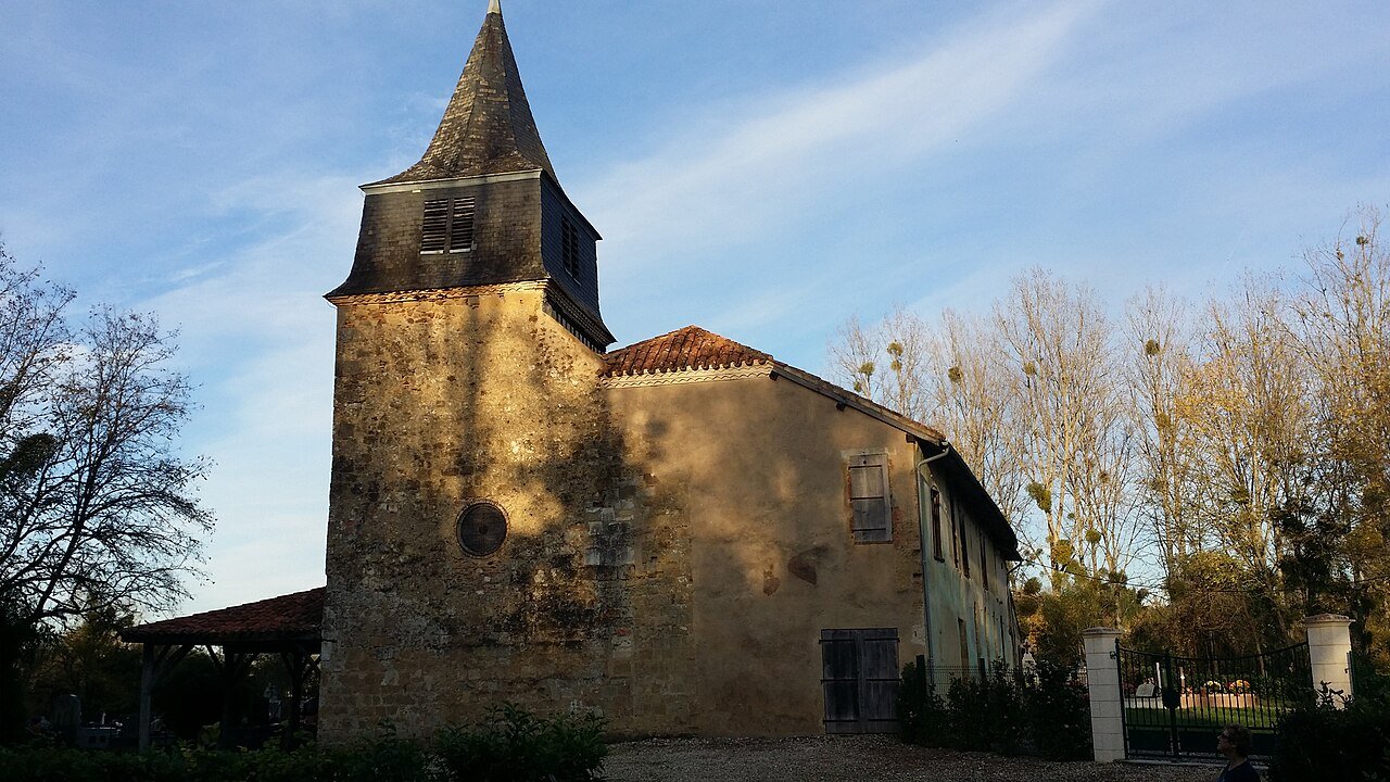 Shrine of Notre-Dame du Bernet, Dému
