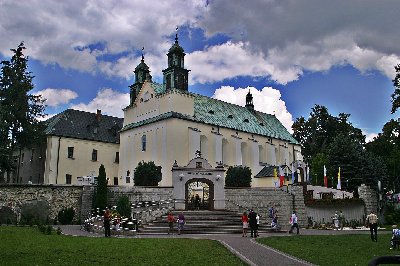 Sanktuarium Matki Bożej Leśniowskiej Patronki Rodzin