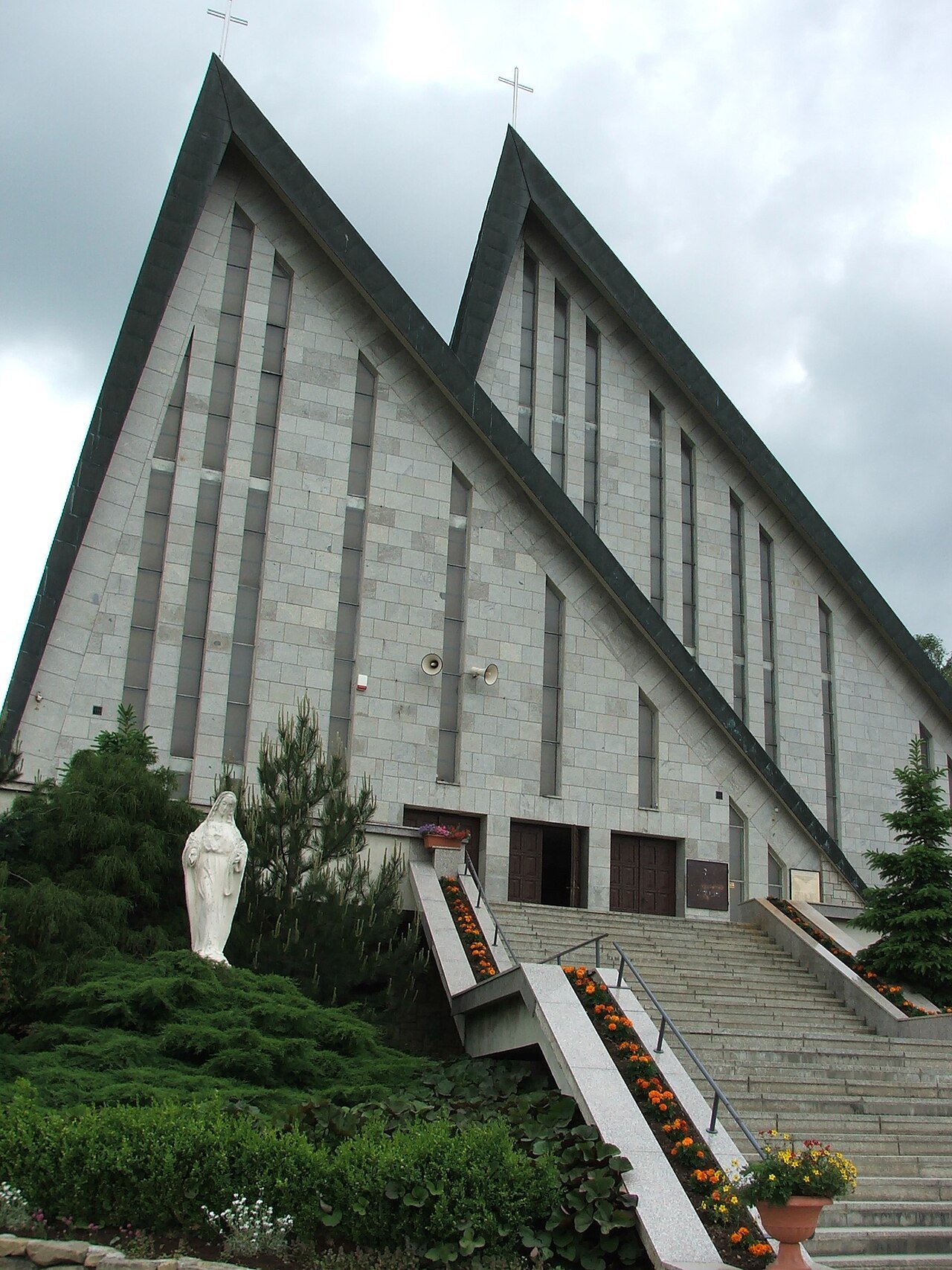 Sanktuarium Matki Bożej Pocieszenia w Pasierbcu