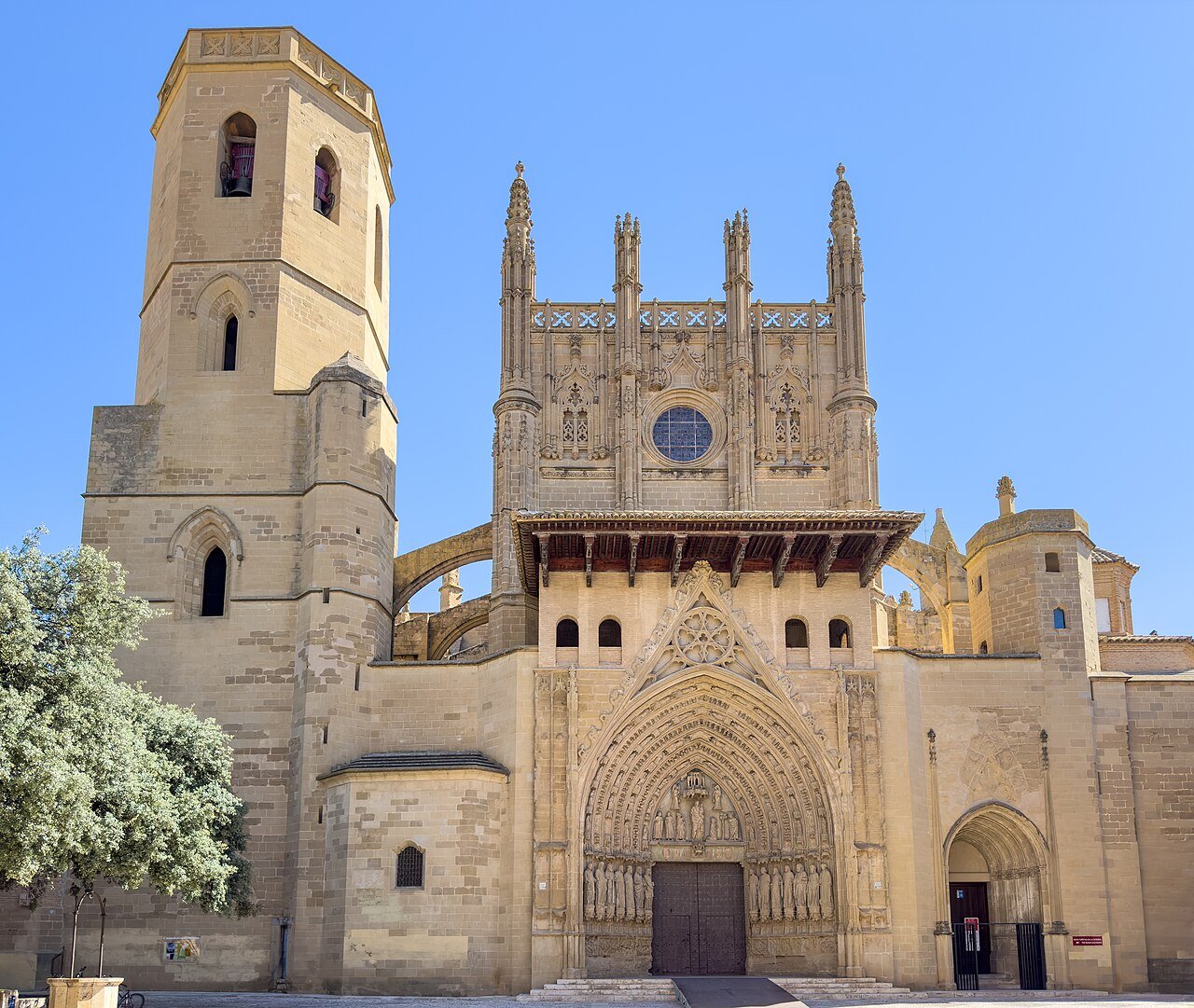Katedra La Transfiguración del Señor, Huesca