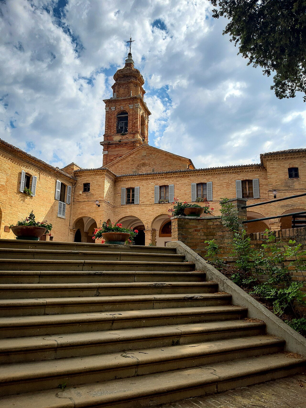 Sanctuaire du Bienheureux Sante, Mombaroccio