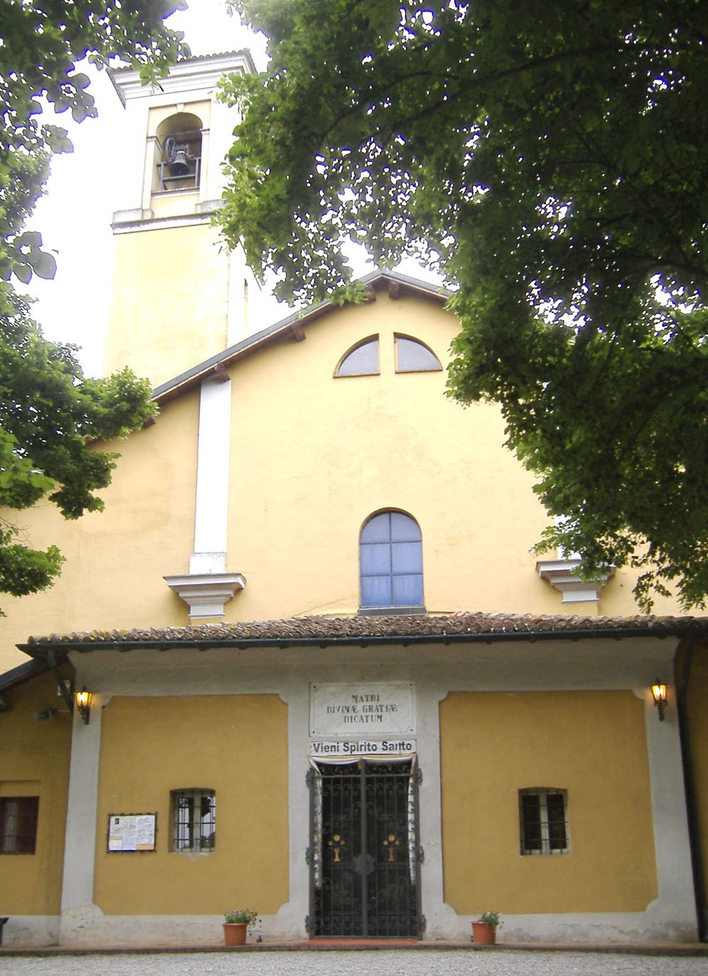 Santuario de la Madonna della Fontana, Castelgerundo