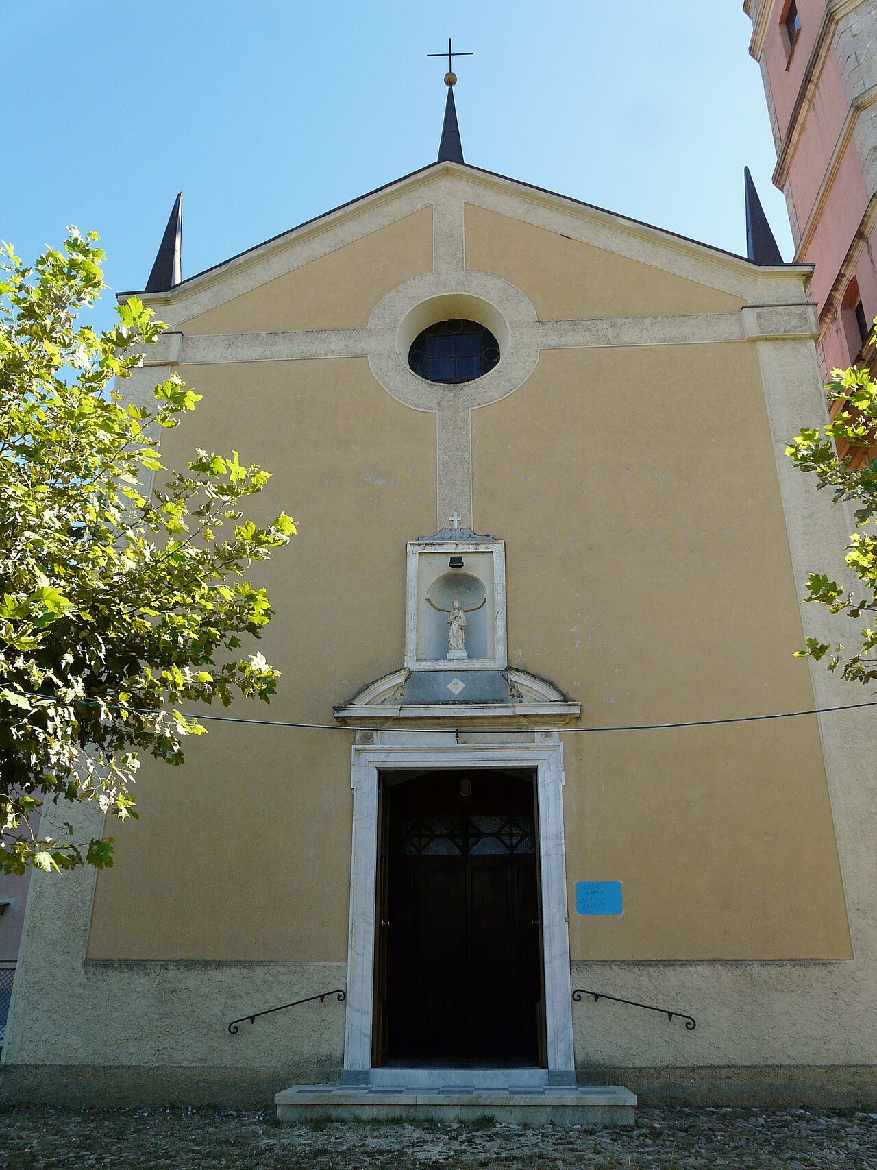 Sanktuarium Matki Bożej Łaskawej, Santo Stefano di Magra