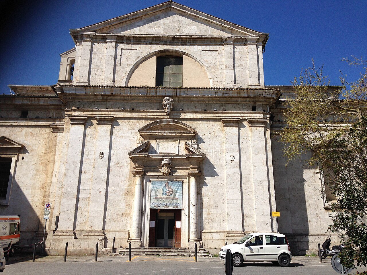 Santuario de Nuestra Señora de Loreto, Espoleto
