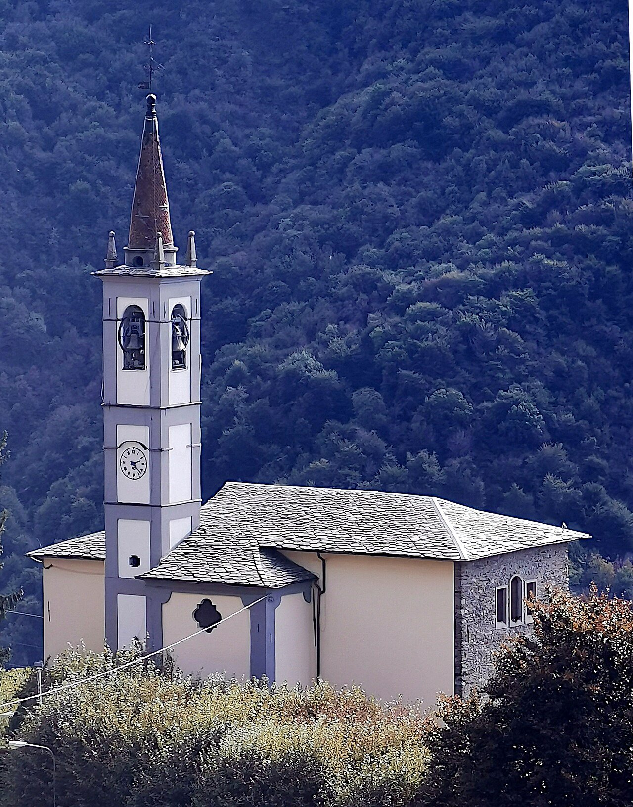 Sanctuaire Notre-Dame-des-Neiges, Bellano