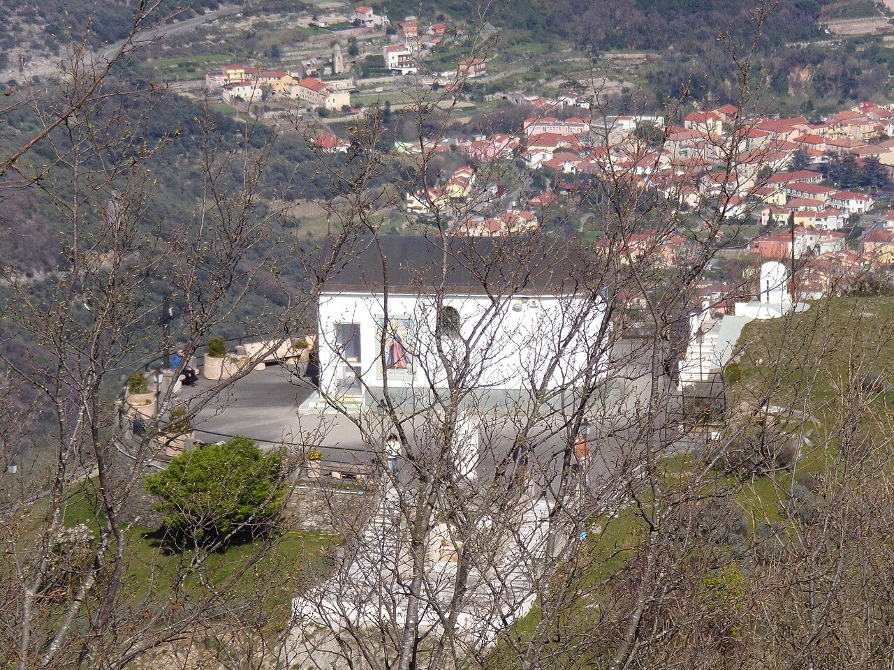 Santuario de Monte Croce, Balestrino