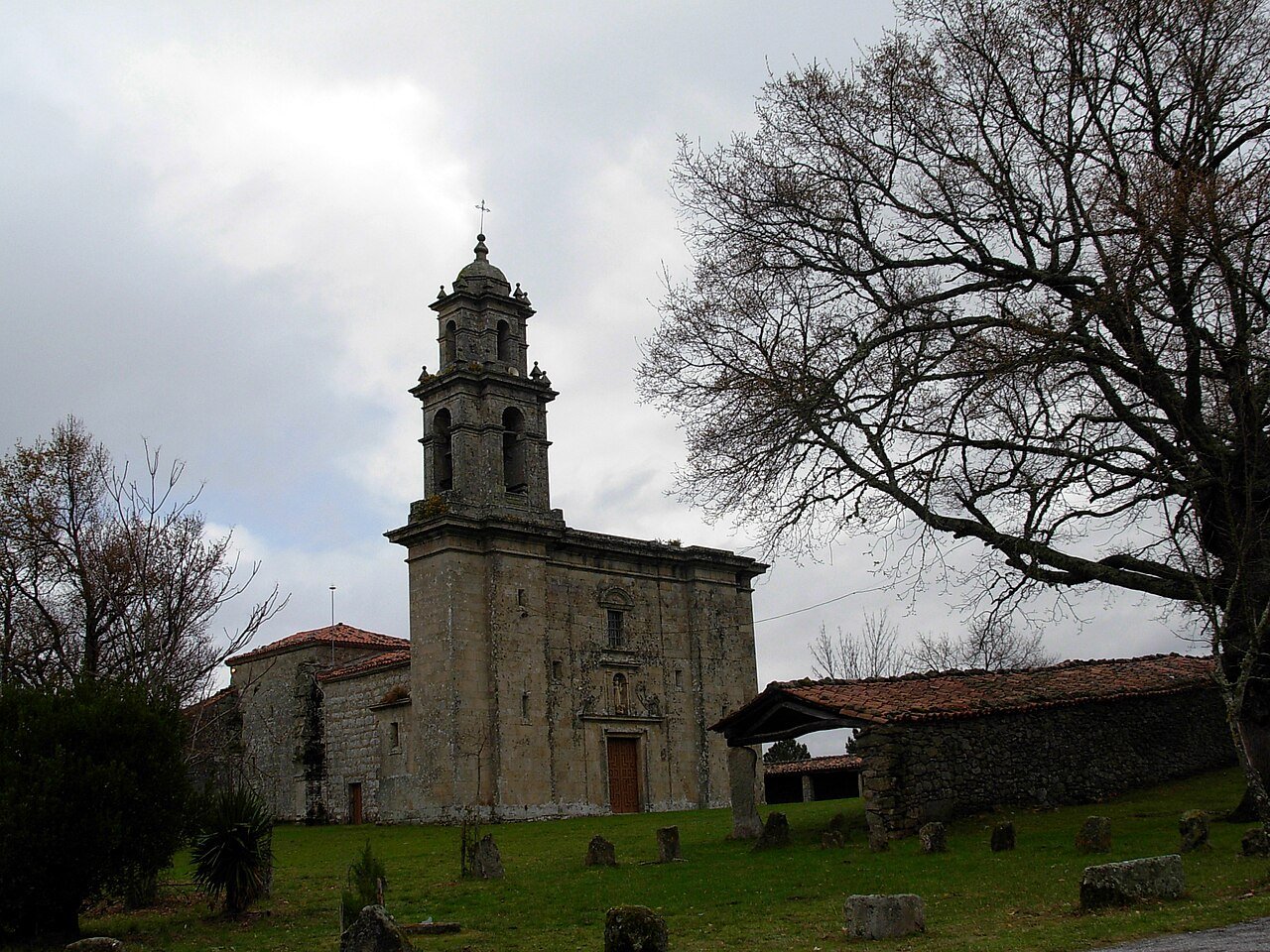 Santuario de Nuestra Señora de Cadeiras, Sober