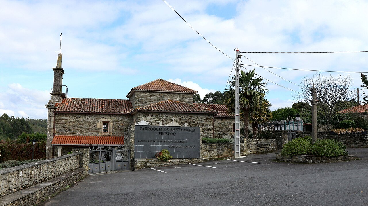 Sanctuaire Notre-Dame da Saleta de Presedo, Campo de Nosa Señora da Saleta