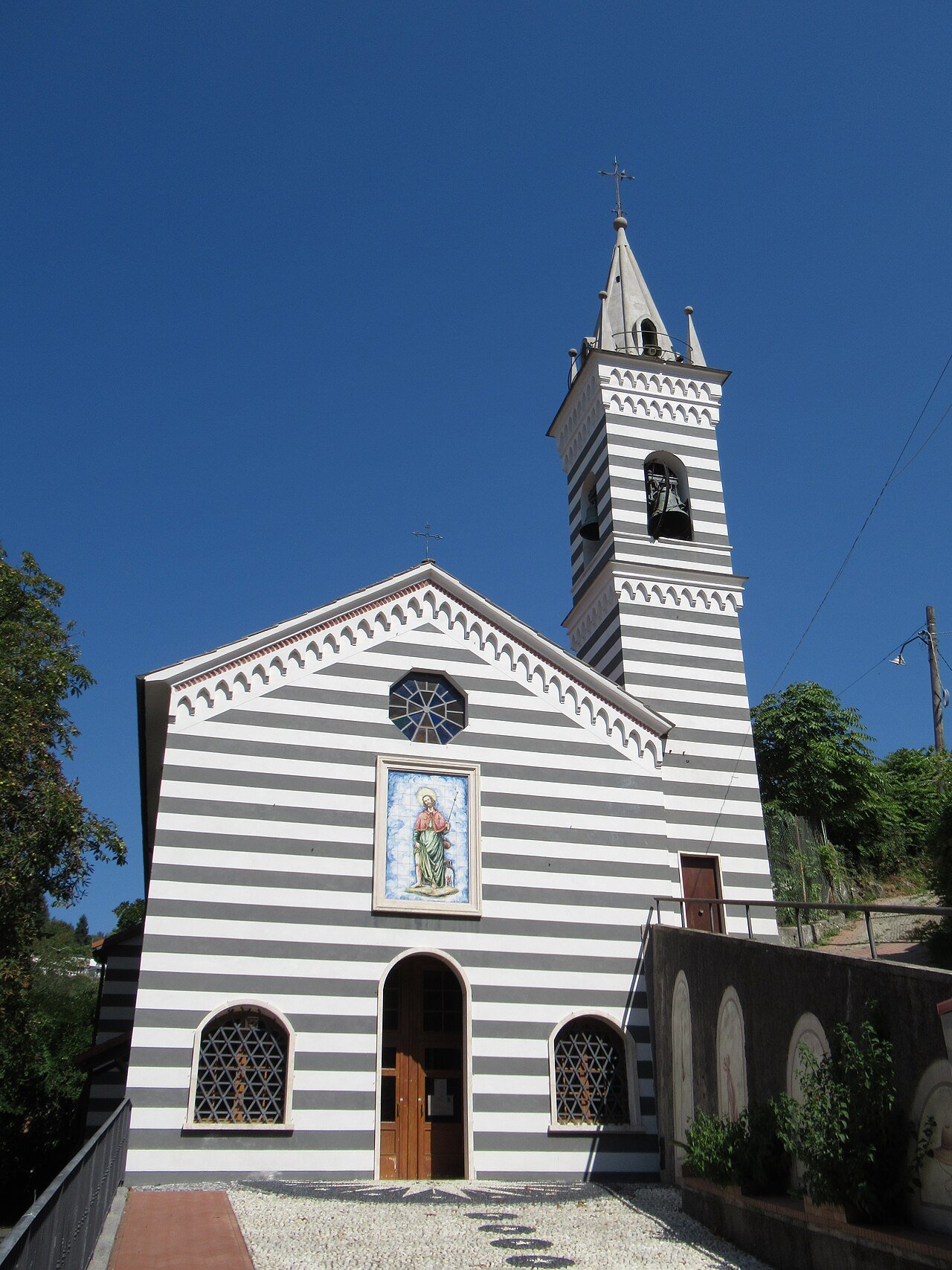 Santuario de San Roque, Serra Riccò