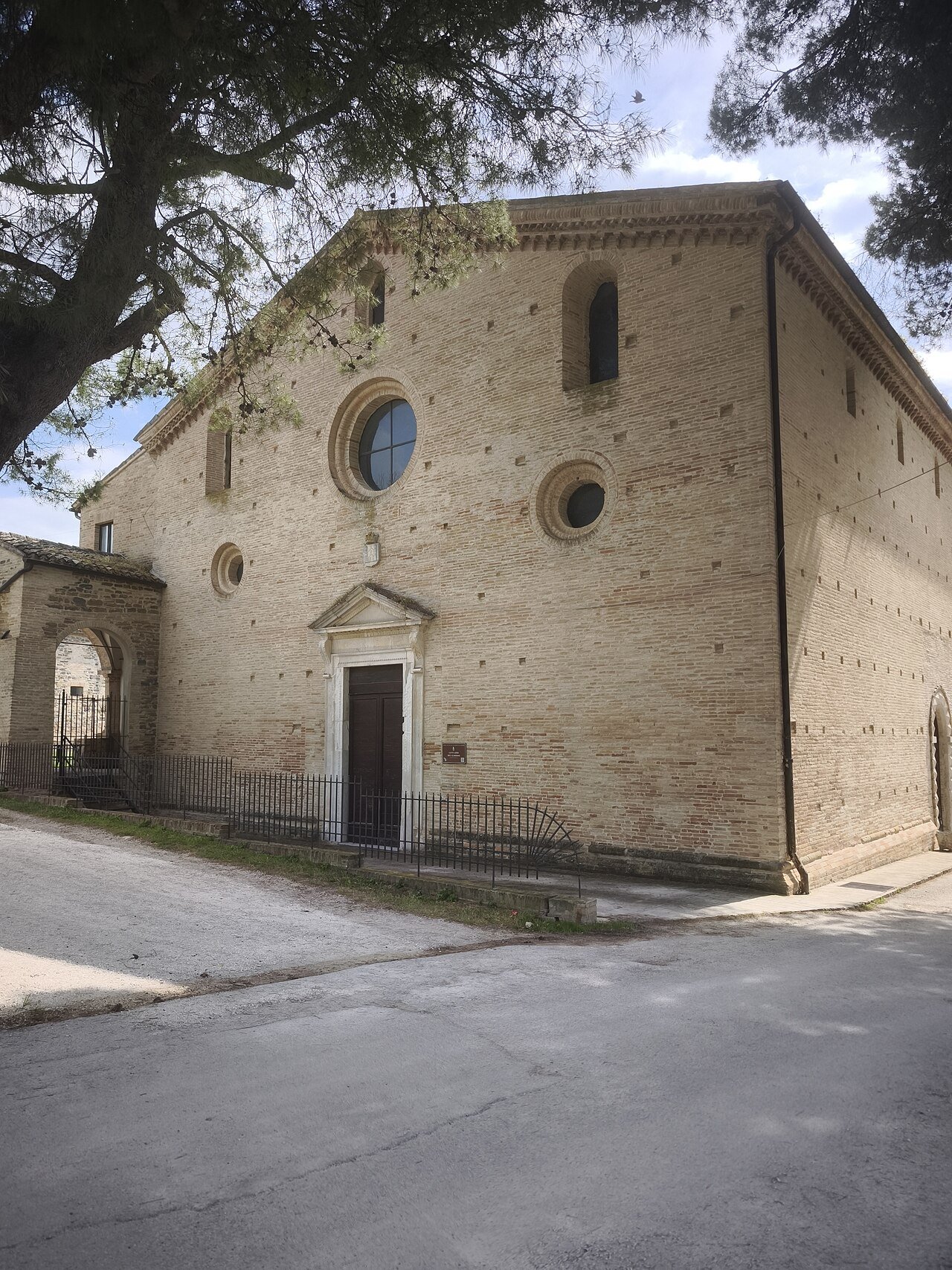 Santuario Santa Maria del Glorioso