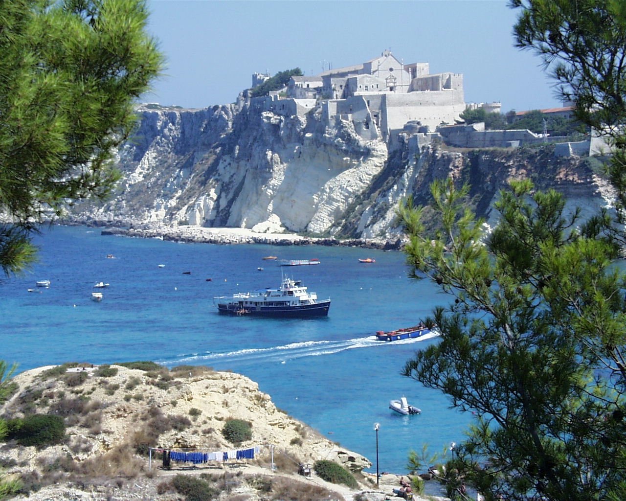 Sanctuaire Santa Maria a Mare, Isole Tremiti
