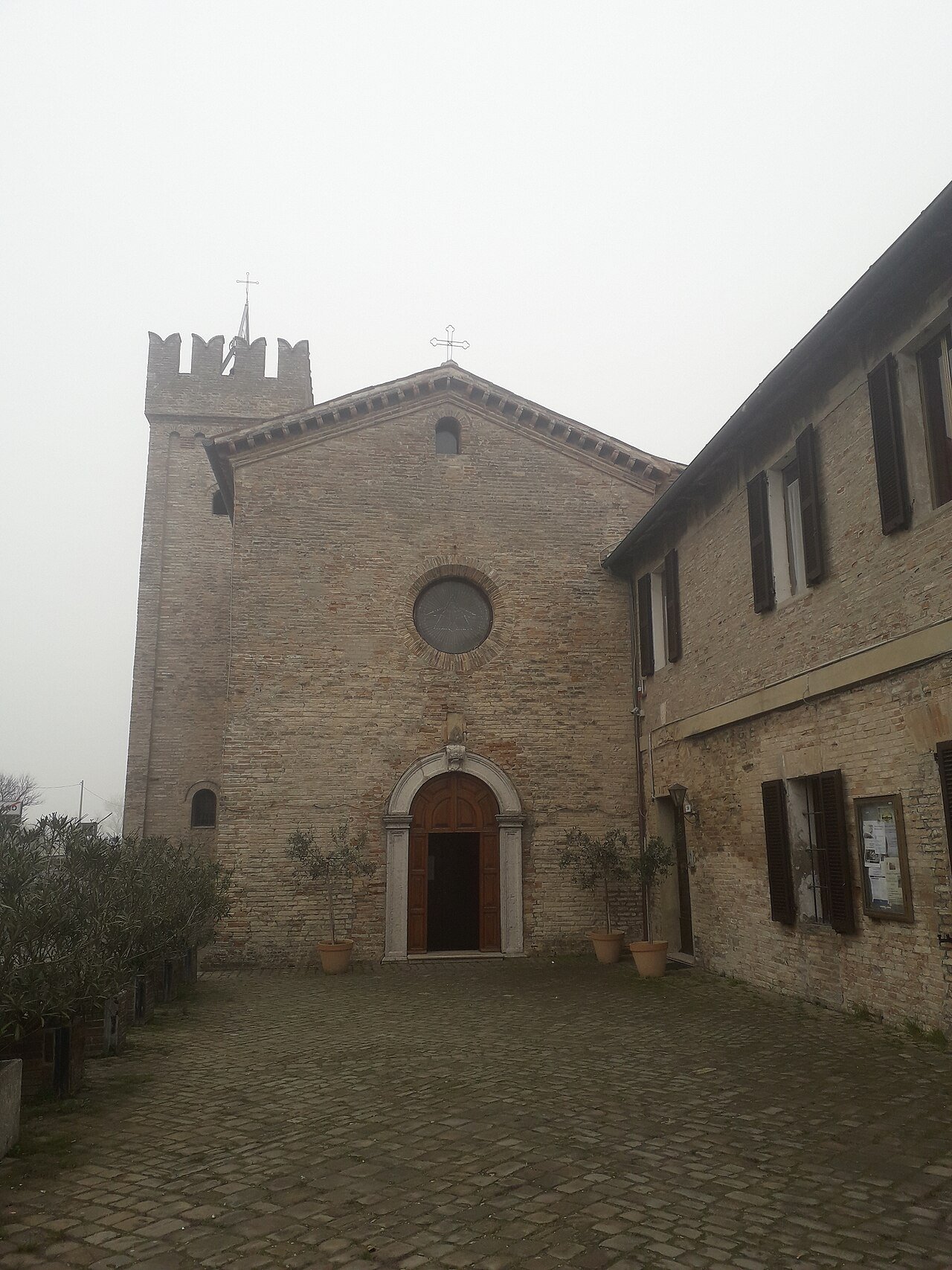 Santuario di Santa Maria del Ponte Metauro