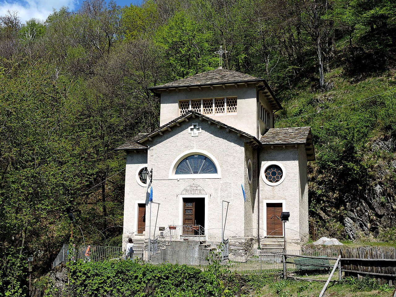 Santuario de la Madonna della Serta, Curiglia con Monteviasco